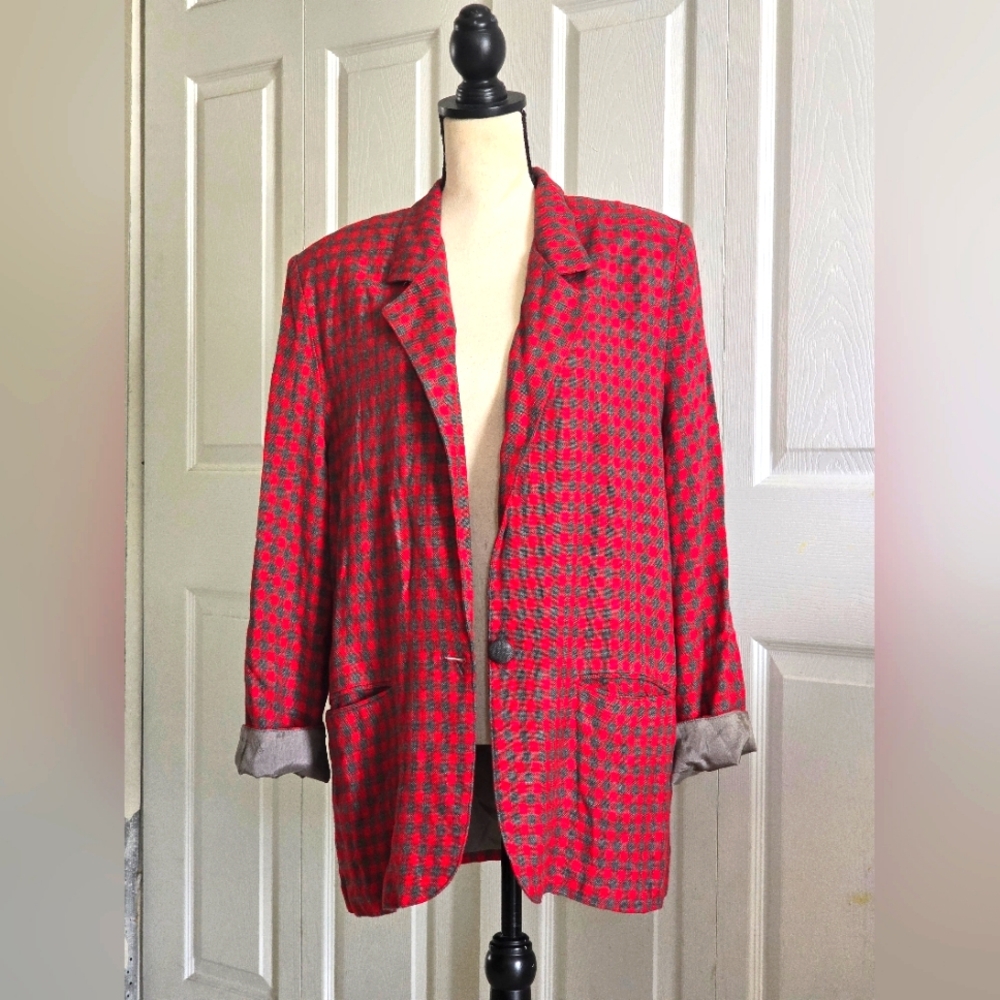 ✨️Red and Gray Plaid Blazer